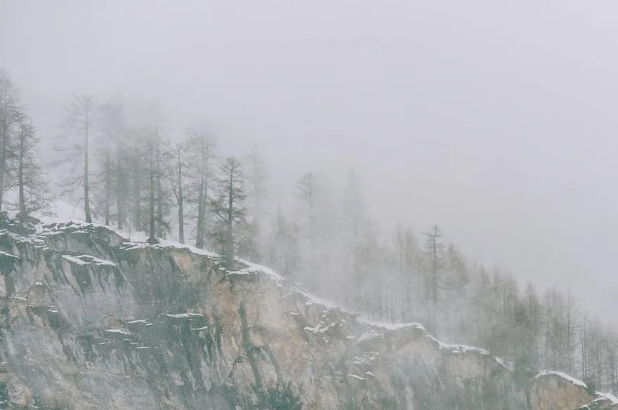 好天氣掰掰！強冷氣團下週接力「高山可望見雪」　北台灣迎10度低溫