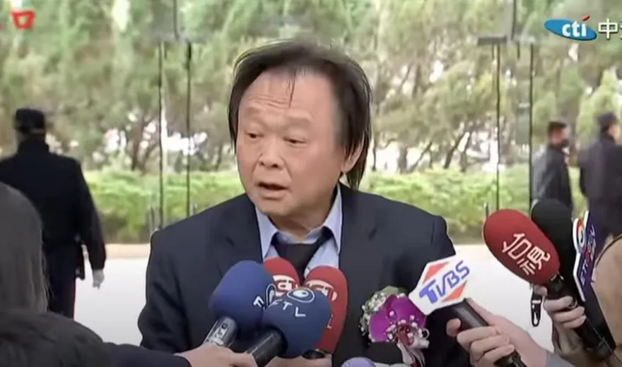 停車遇深綠拜託「別再罵」　王世堅：你被賣了還幫人家數鈔票