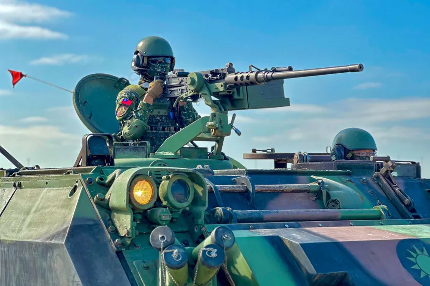 金門失聯上兵至今未尋獲　父親趕抵二膽島協尋不發一語