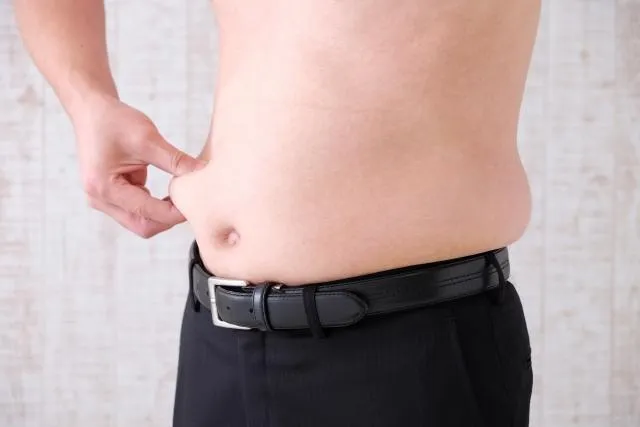 肚子太大怎麼辦？營養師授「4種瘦肚方法」讓你秒懂！