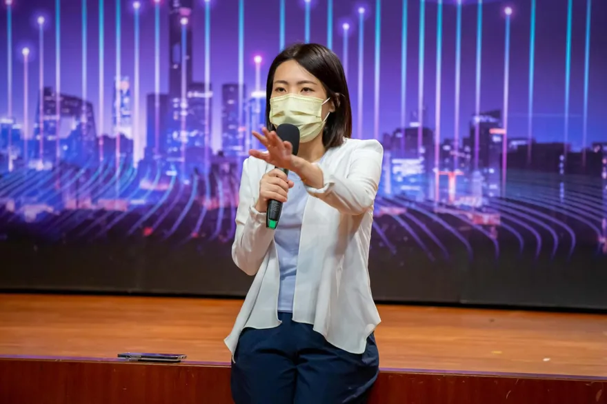 徐巧芯踢爆「陳時中隨扈」任北市警局府會聯絡人！加碼曝「這些黑歷史」