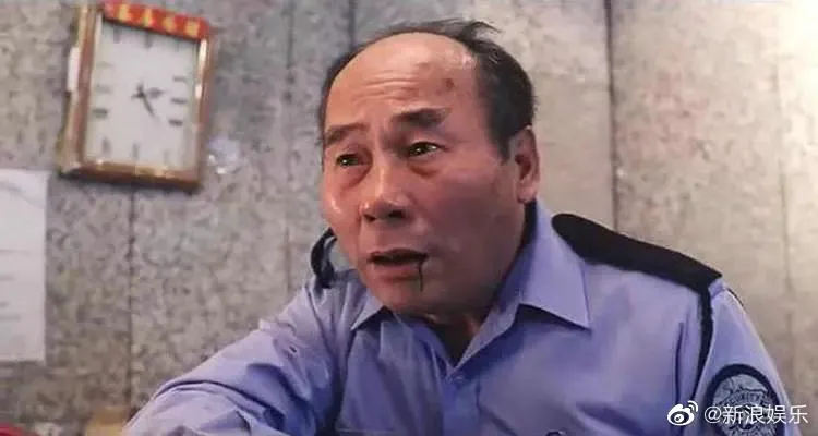 影視首作演「金城武爹」！港一代綠葉確診病逝　王家衛不捨洩心情
