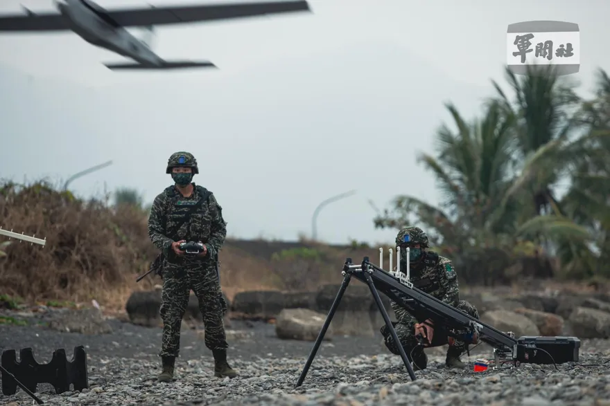 影/陸戰隊99旅機動進駐三軍聯訓基地　紅雀無人機升空偵察