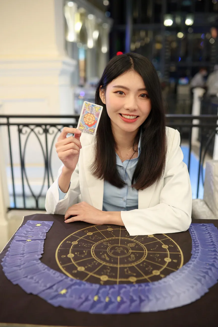 與高虹安處長小三「撞名」無辜被誤會　175CM女模特兒傻眼：年紀差很多