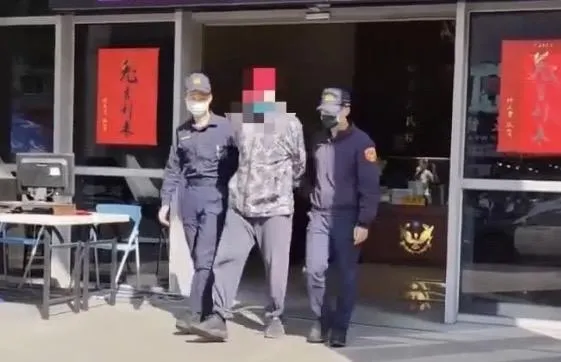 新北蘆洲火鍋店遭不明男子闖入　持刀噴辣椒水強盜得手4萬元