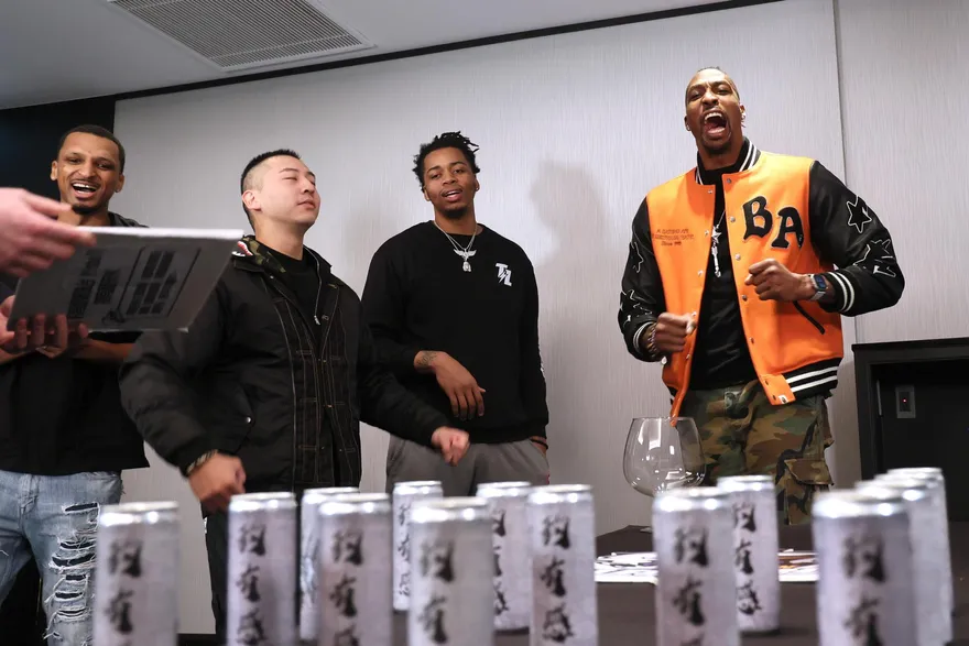 影/永豐雲豹拜年！魔獸大玩「戳戳樂」　PK體感打彈珠