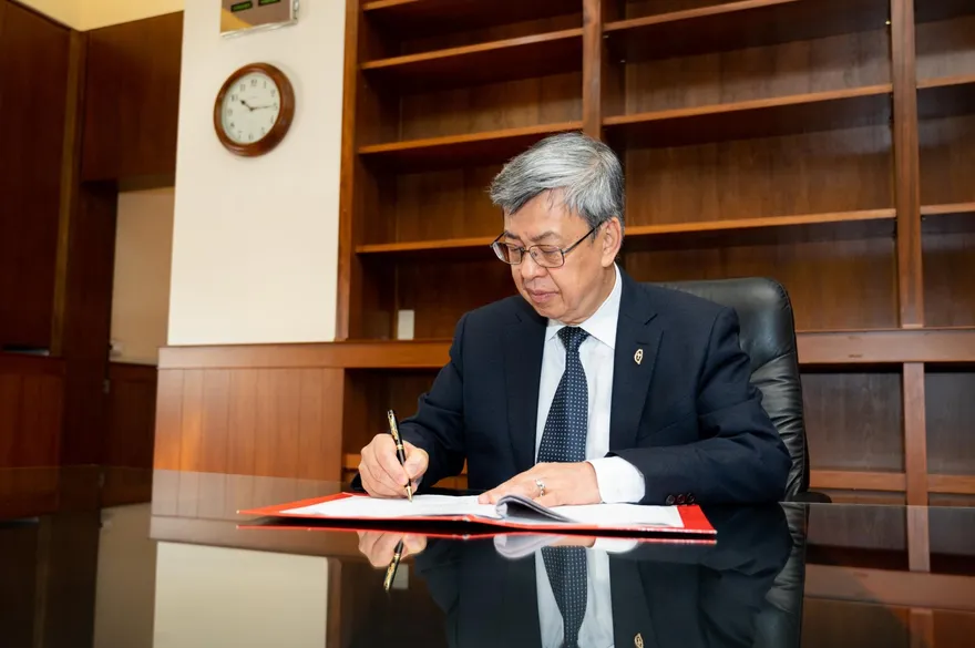 陳建仁保留終身月薪49萬　中研院副院長：像諸葛亮