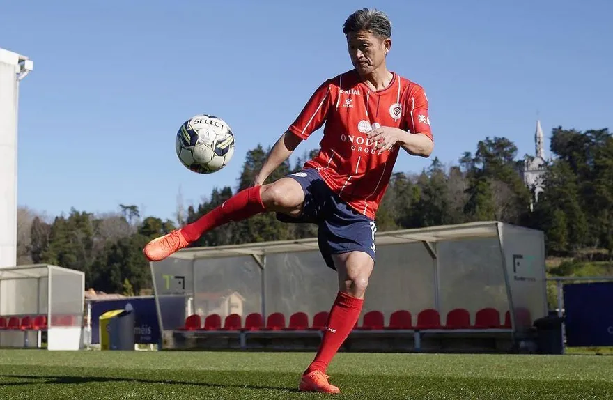 影/55歲還能踢！日本不老傳奇三浦知良加入葡甲　拚生涯第38季