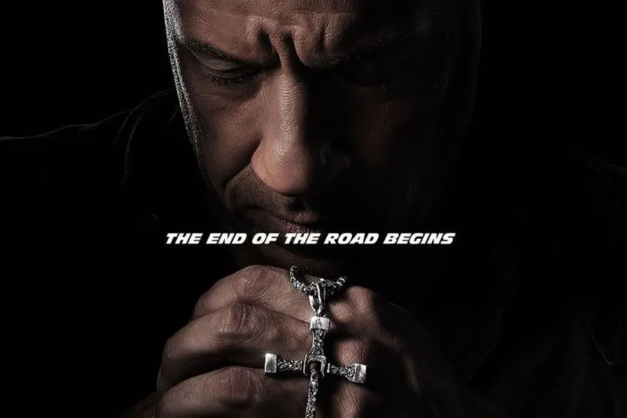 《玩命關頭10》海報曝光！馮迪索獨自禱告「沒有Family」爆：最後的旅途