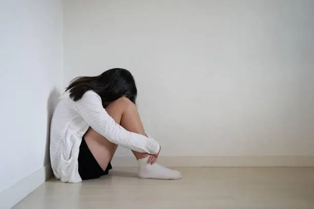 大學院長逼女教師當陪酒妹　還半夜狂叩騷擾致崩潰...尪網曝惡行