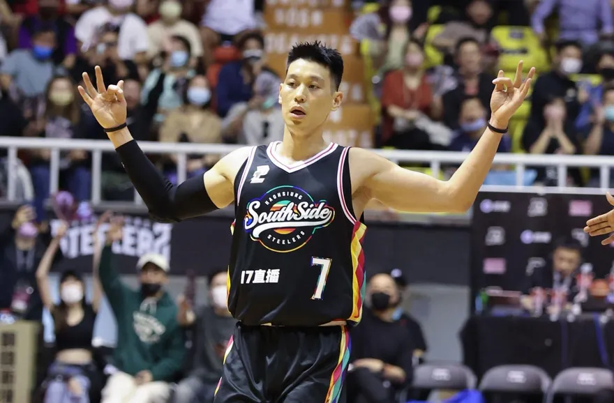 鐵匠兄弟對決！林書豪打鐵沒關係　照繳準大三元退國王收6連勝