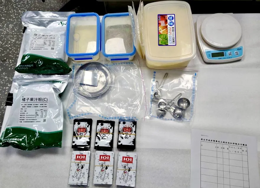 臉書明目張膽兜售毒咖啡　警約面交逮人溯源再抓藥頭扣千包毒咖啡