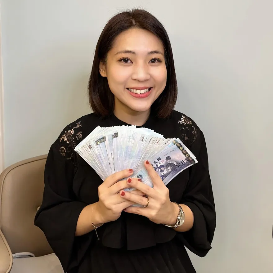 她驚爆國民黨快倒閉！徐巧芯聽完捐了一筆錢：明年要打仗