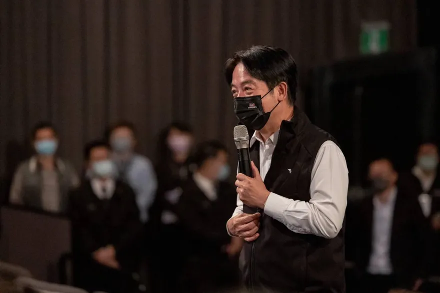 年輕人轉向民進黨完了？港媒解密2024民調：賴清德最怕這事發生