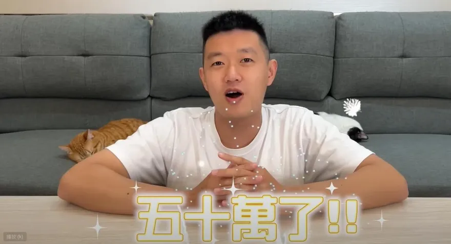 影/努力仍回不去！　「牛排」親上火線拍影片揭「狠愛演」拆夥原因