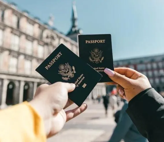 入境峇里島、他在海關面前「做這事」　被帶到小黑屋噴8100元