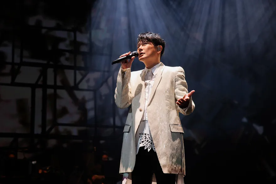 張信哲演唱會因「雷暴大雨」　緊急宣布杜拜站延期！