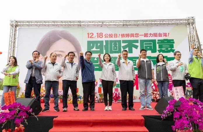 台南議長賄選「超黑手法」曝光！買房打8折、手比7恐嚇