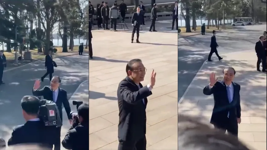 大陸兩會/李克強總理生涯將結束　攜國務院全體人員拍「畢業照」