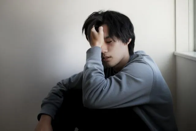 有圖慎入！男子免疫力下降「半張臉被吞噬」　醫曝感染「食肉菌」切12顆牙保命！