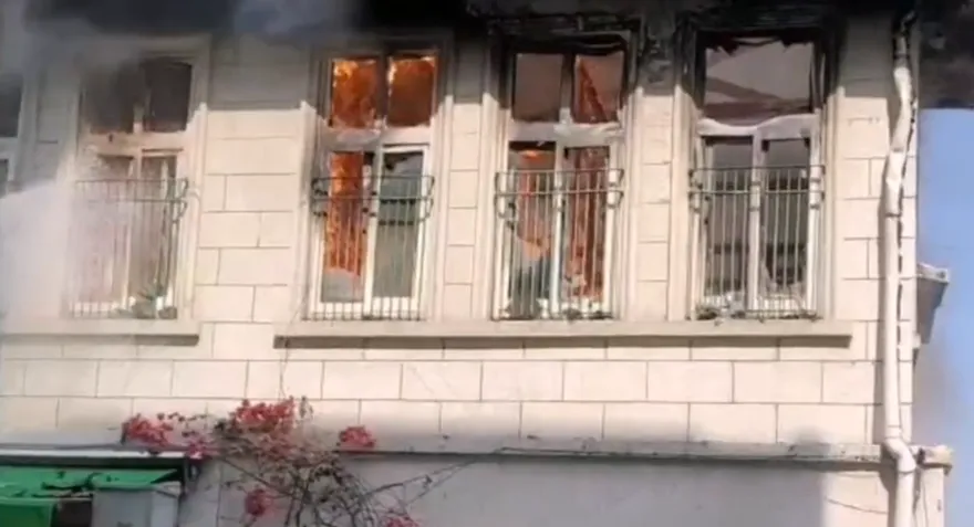 快訊/嘉義朴子驚傳民宅火警　火舌四竄救出1人送醫