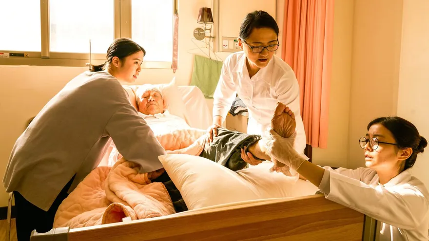 國寶級演員丁強遺作曝光　女星憶他拍戲時1舉動：滿滿的敬佩