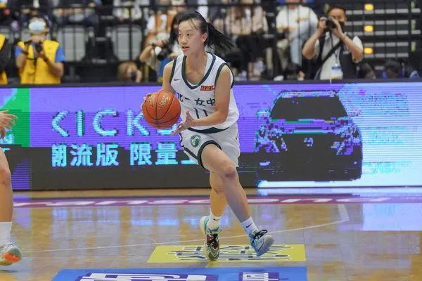 HBL/「小綠綠哭慘」！4年3度飲恨奪亞…北一女球員賽後難過　教練：全隊承受很大壓力