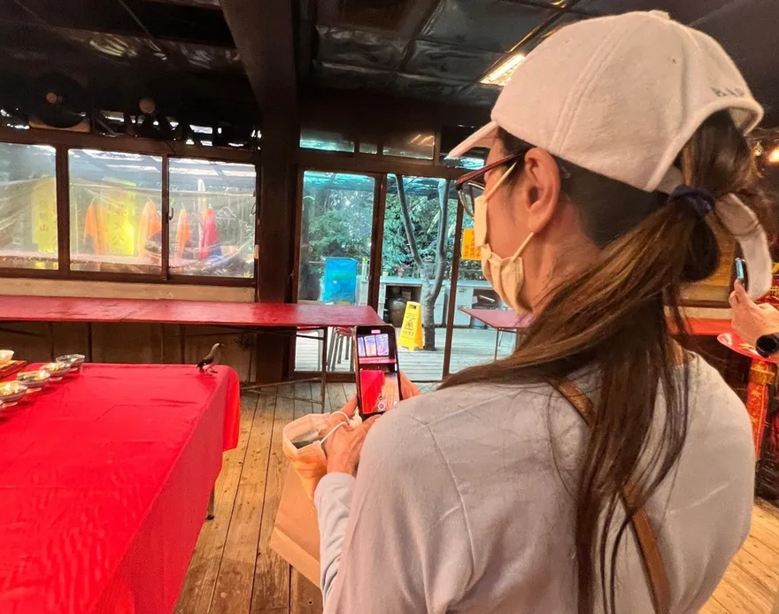 陽明山神廟顯靈！楊紫瓊點完七星燈奪影后　麗蓉拜完通告滿檔