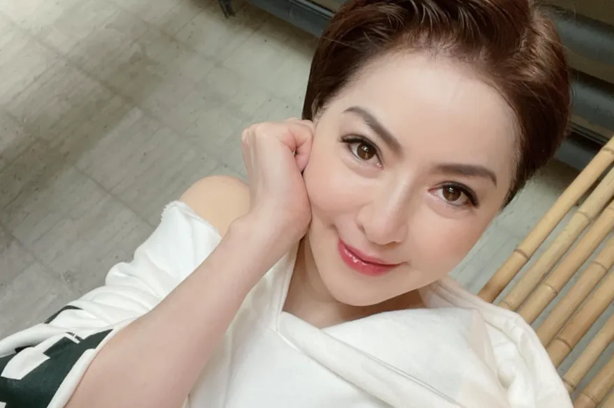 昔切12顆息肉又復發！58歲內衣皇后嘆「又冒出6顆」　醫揭真實病況