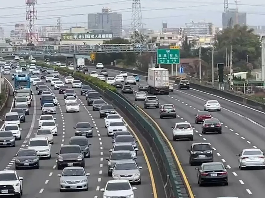國道今「9大地雷路段」出爐　國5北上恐塞到深夜