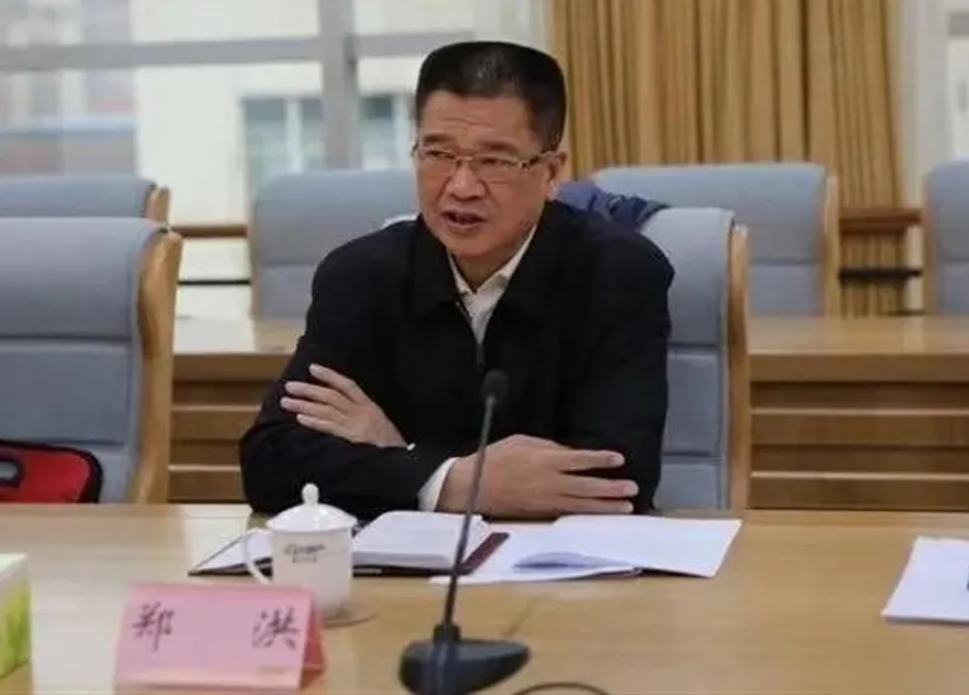 陸「兩會」後首落馬官員！陸重慶前人大常委主任遭控違法違紀被捕