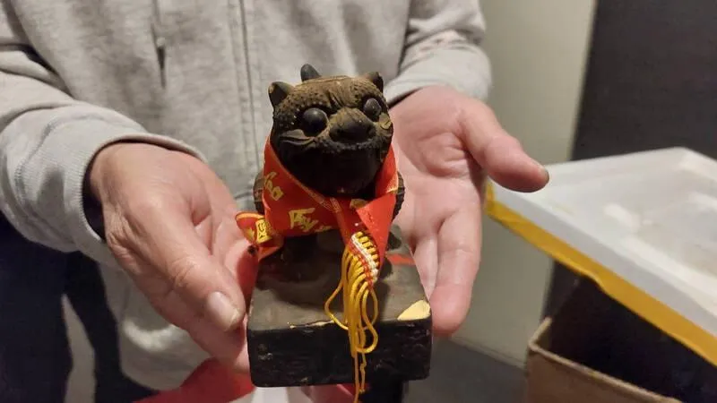 舉頭三尺有神明！高雄平頭男挾持「虎爺」先拜拜　3天就落網