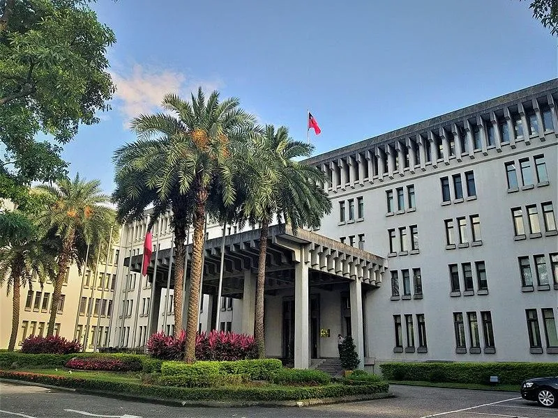 傳駐宏國大使已收到斷交通知？外交部「4字」回應