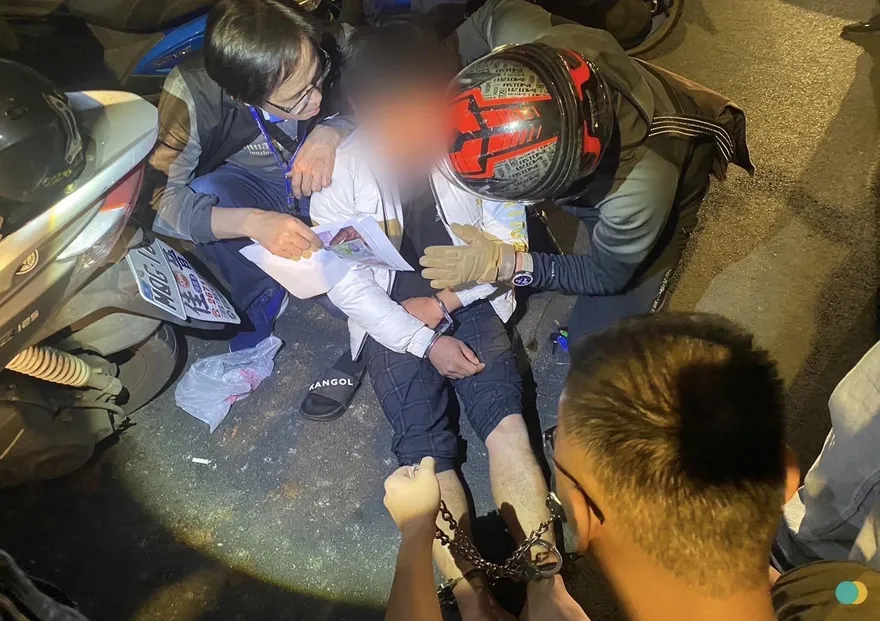 影/27歲越南移工酒後遭尖刀刺心亡　同鄉行兇後逃48hr落網