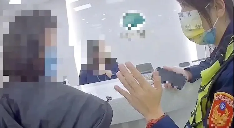 別再聽「老師」的話！菜籃族網加LINE投資群組　銀行匯款險噴38萬