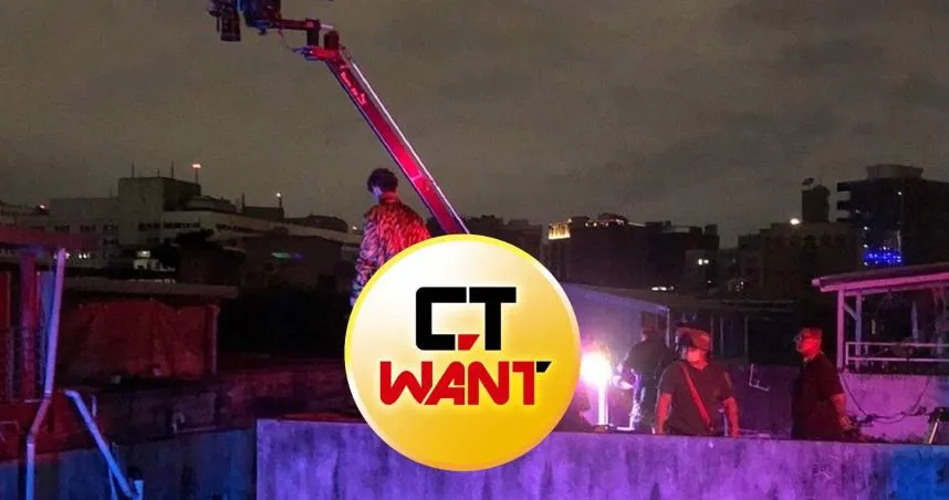 玩命拍戲2／為省成本「演員腰綁麻繩」站頂樓矮牆飆戲　揭《初擁》劇組血汗環境