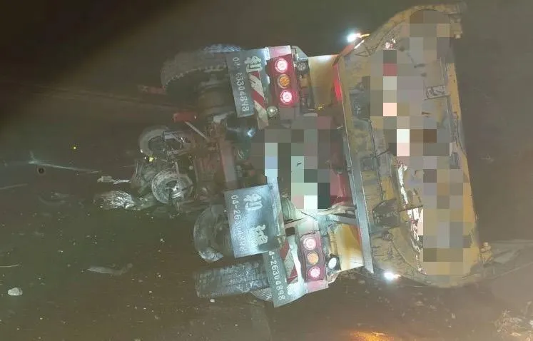 快訊/聯結車翻覆釀5車追撞！國3南下92公里路段　4車煞停不及連環撞