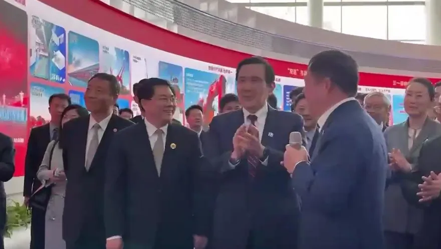 影/湖南這家企業「八八風災」捐1500萬協助救災　馬英九拍手豎大拇指表示感謝