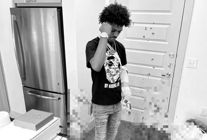 震驚！饒舌歌手炫耀「擊斃搶匪」曬血照　1小時後遭槍殺慘死街頭