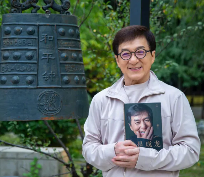 成龍挨轟失言！嘆金主只看流量　拿易烊千璽舉例粉絲氣炸