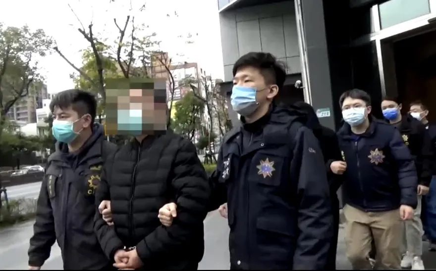 製毒廠隱身雞舍10惡犬看門　警突破狗陣查獲5百萬安毒逮4人