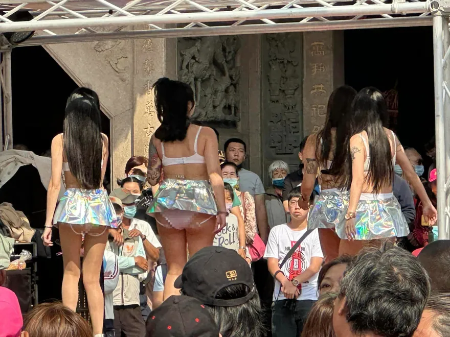 鹿港天后宮驚見「辣妹舞團露小褲」！網替媽祖敲碗：好歹也換男模