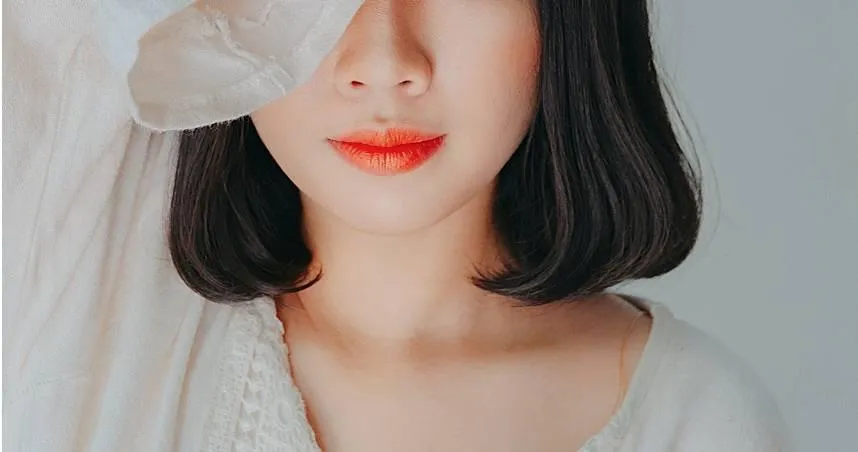 與弟太親近被吃醋！姊列4大互動「覺得沒問題」　女友一看就暴走