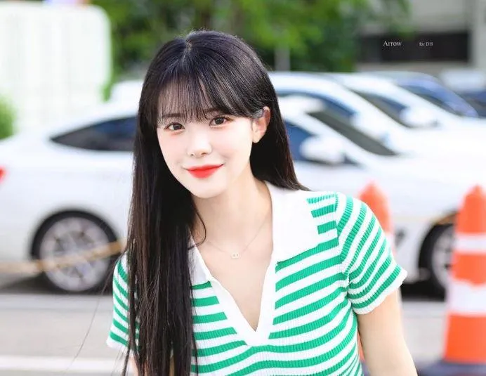 啦啦隊女神李多慧舊照遭起底！網點出3大對比差異…掀「整形疑雲」熱議