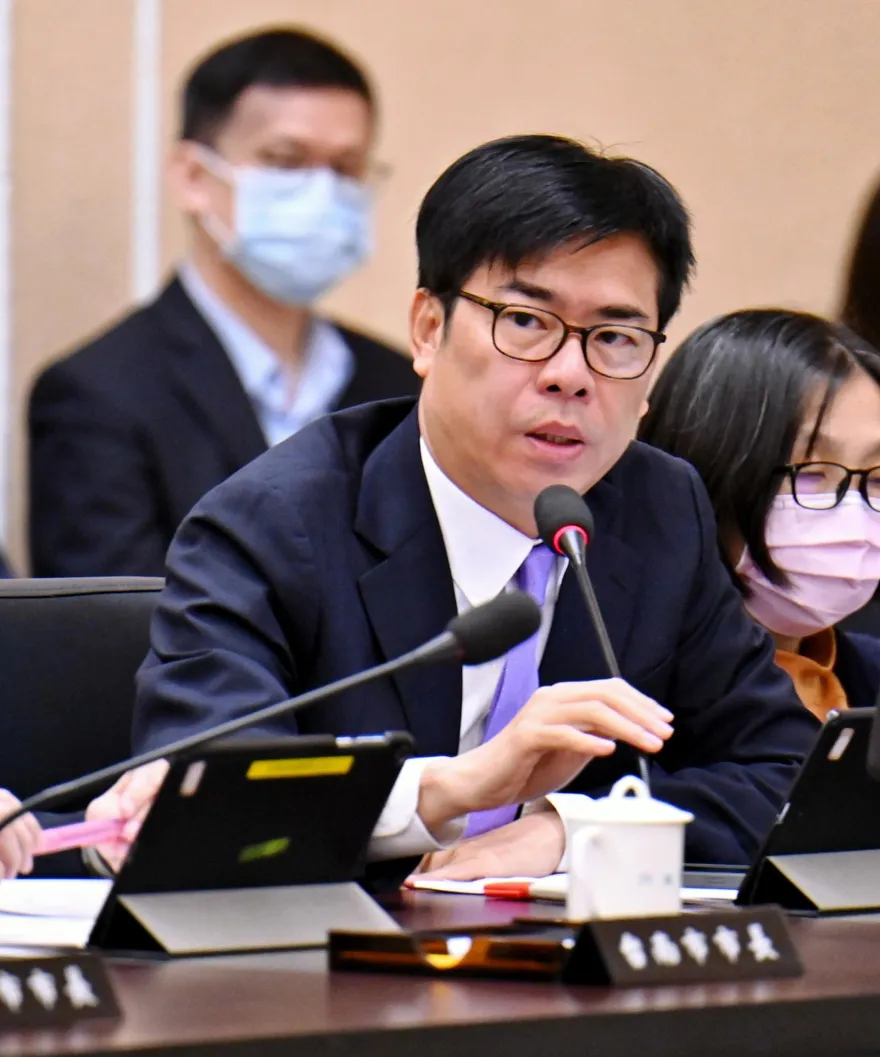 合庫AMC《天降奇兵》後台硬？王鴻薇爆有「他」的人　陳其邁回應了