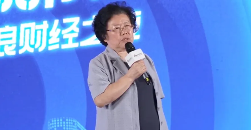 影/專家批年輕人不生是不對的！讚小孩是耐用消費品　網傻眼：妳自己來生