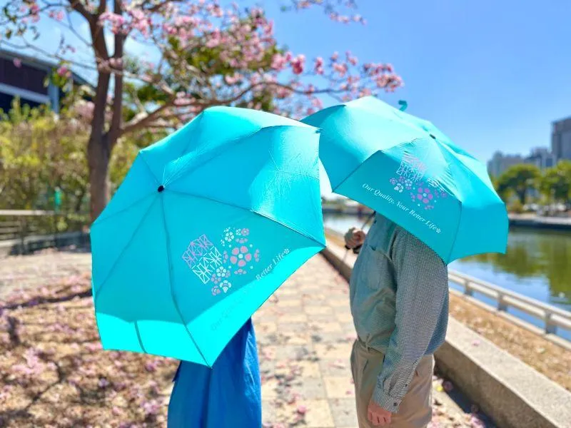 中鋼紀念品曝光！風鈴花和高雄藍　拿著「傘Q」有浪漫幸福
