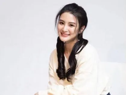 陳昭榮女兒陳品如驚傳「狂賣薛之謙演唱會黃牛票」　經紀公司火速回應