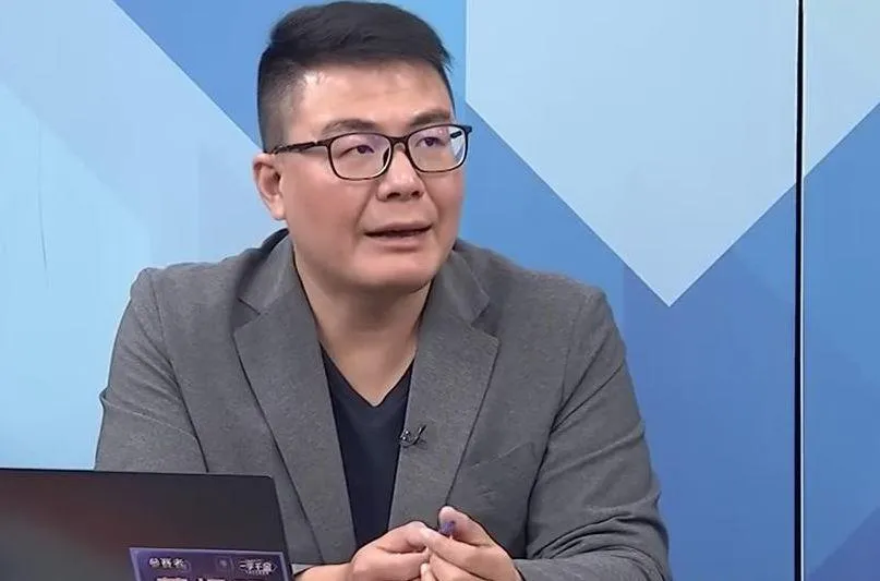 柯文哲民調衝第一　媒體人分析：有些人是「策略性」給侯友宜警訊