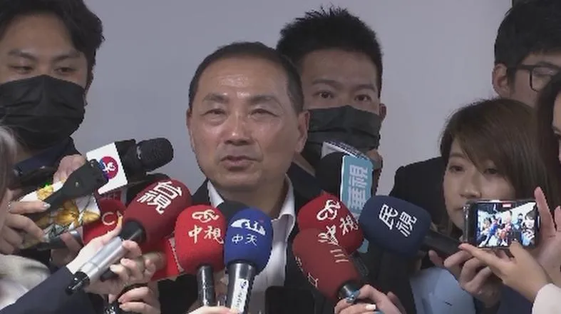 鄭麗文為何從挺侯到主張換侯？他曝驚人內幕